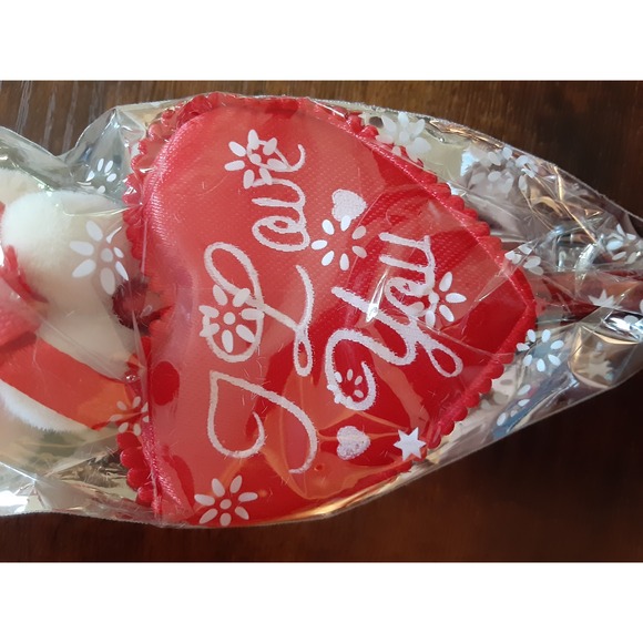 Valentine's Day Set Of Cute Teddy Bear Bag Charm And Pen And Heart Necklace - Picture 6 of 11